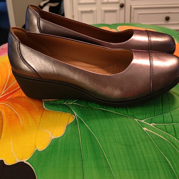 Unstructured by Clark's - Picture 3 of 5